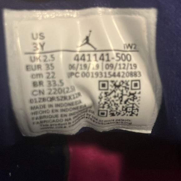 Purple Jordans BARELY WORN - Picture 3 of 4
